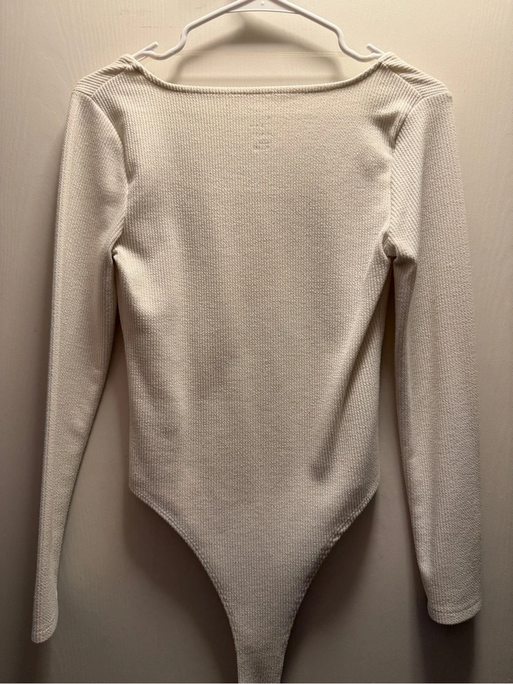New Day Cream Ribbed Scoop Neck Top - Picture 5 of 5